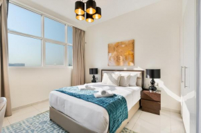 Urban Sanctuary Studio with Pool, Gym and Playground